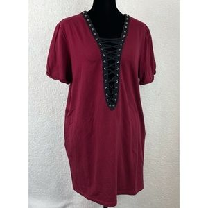 BETTER BE • Maroon Lace-Up T-Shirt Mini Dress, M/L